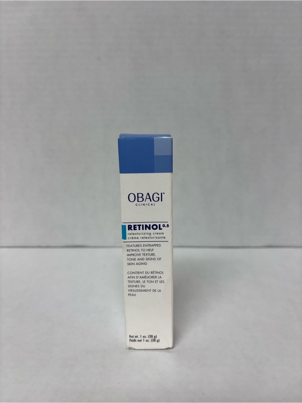 Obagi Skincare Retinol 0.5% - Blue and White